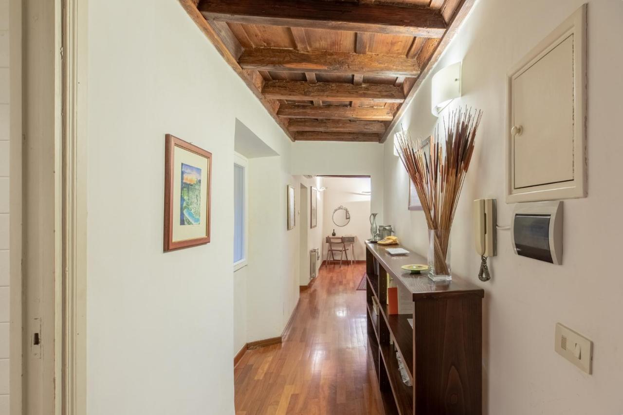 Iflat Comfy Apartament In Campo De' Fiori Roma Ngoại thất bức ảnh